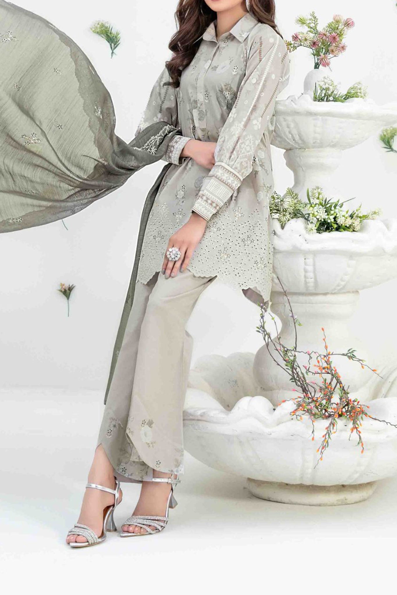 Talayeh By Tawakkal Unstitched 3 Piece Emb Digital Printed Lawn Collection'2024-D-2556