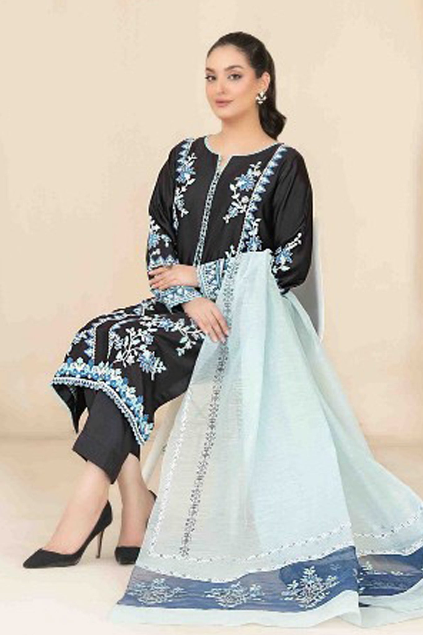 Araceli By Tawakkal Stitched 3 Piece Fancy Emb Belgian Viscose Collection'2024-D-3708