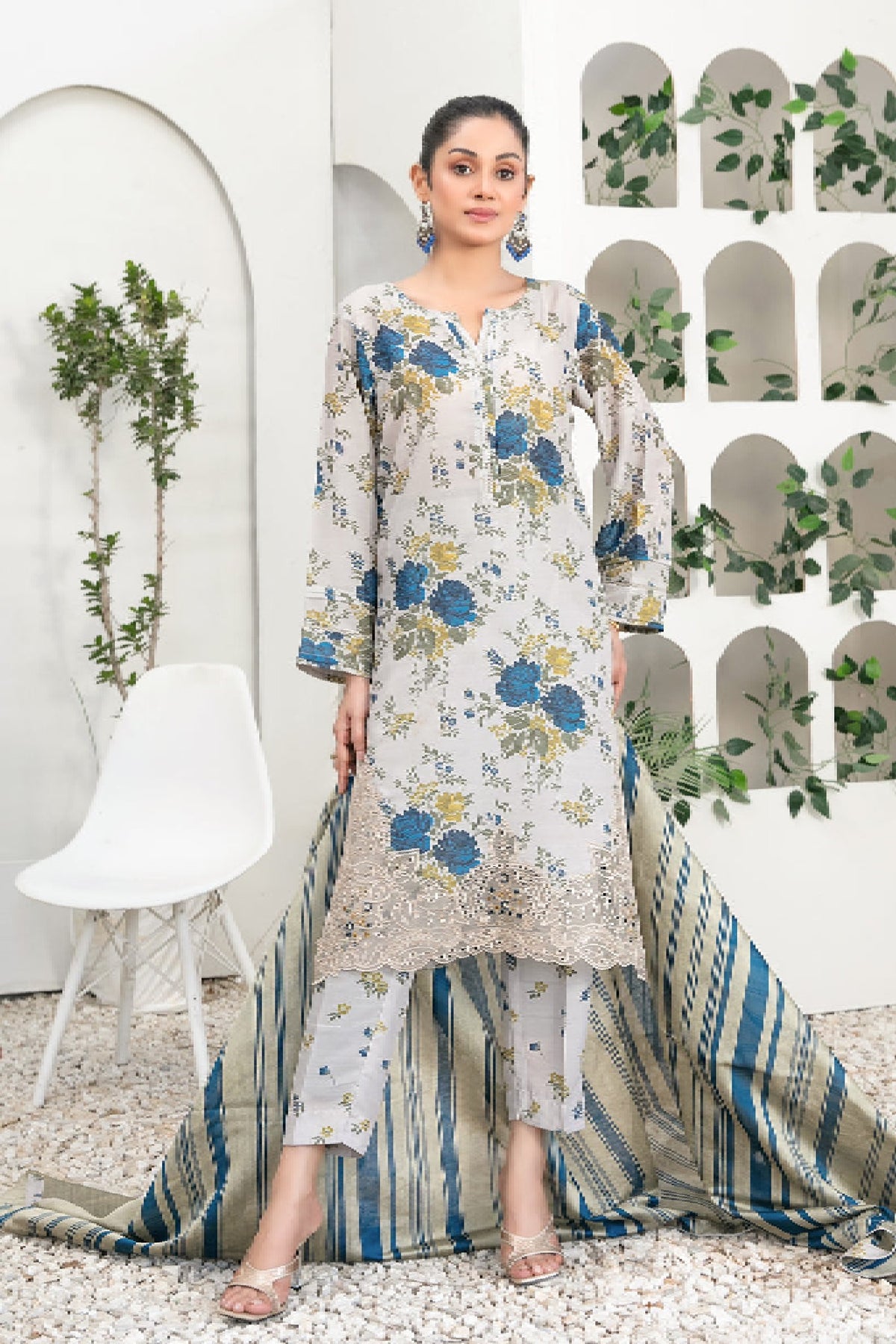 Analina By Tawakkal Stitched 3 Piece Emb Swiss Lawn Collection-D-3843