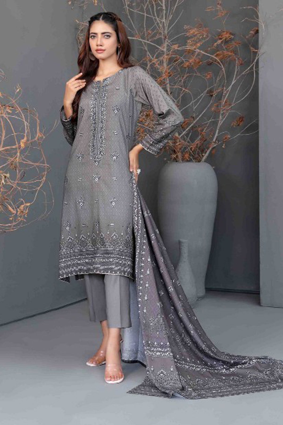 Daleesha By Tawakkal Unstitched 3 Piece Digital Printed Staple Collection'2024-D-3983