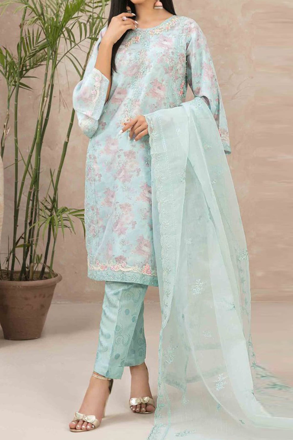 Amavi by Tawakkal Stitched 3 Piece Fancy Embroiderd Collection'2023-A-9086