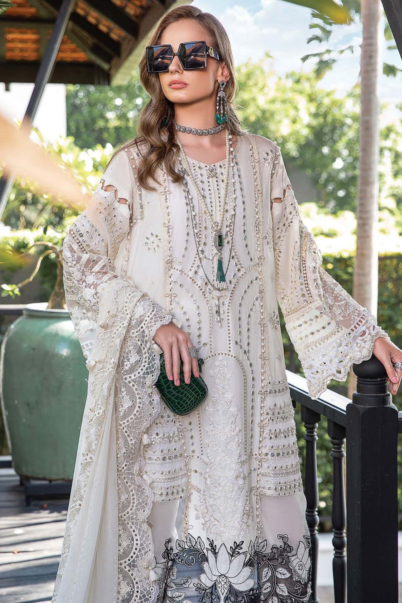 Maria B Unstitched 3 Piece Luxury Eid Lawn Collection'2023-D-02