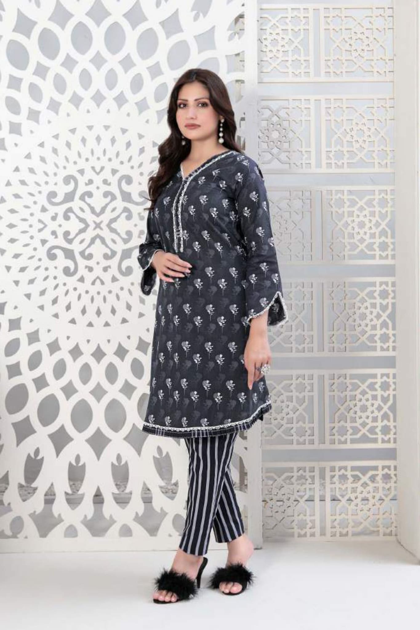 Sombre by Tawakkal Unstitched 2 Piece Digital Printed Lawn Collection'2023-S-9377