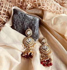 Made For Her-Zareen Luxe Kundan Earrings
