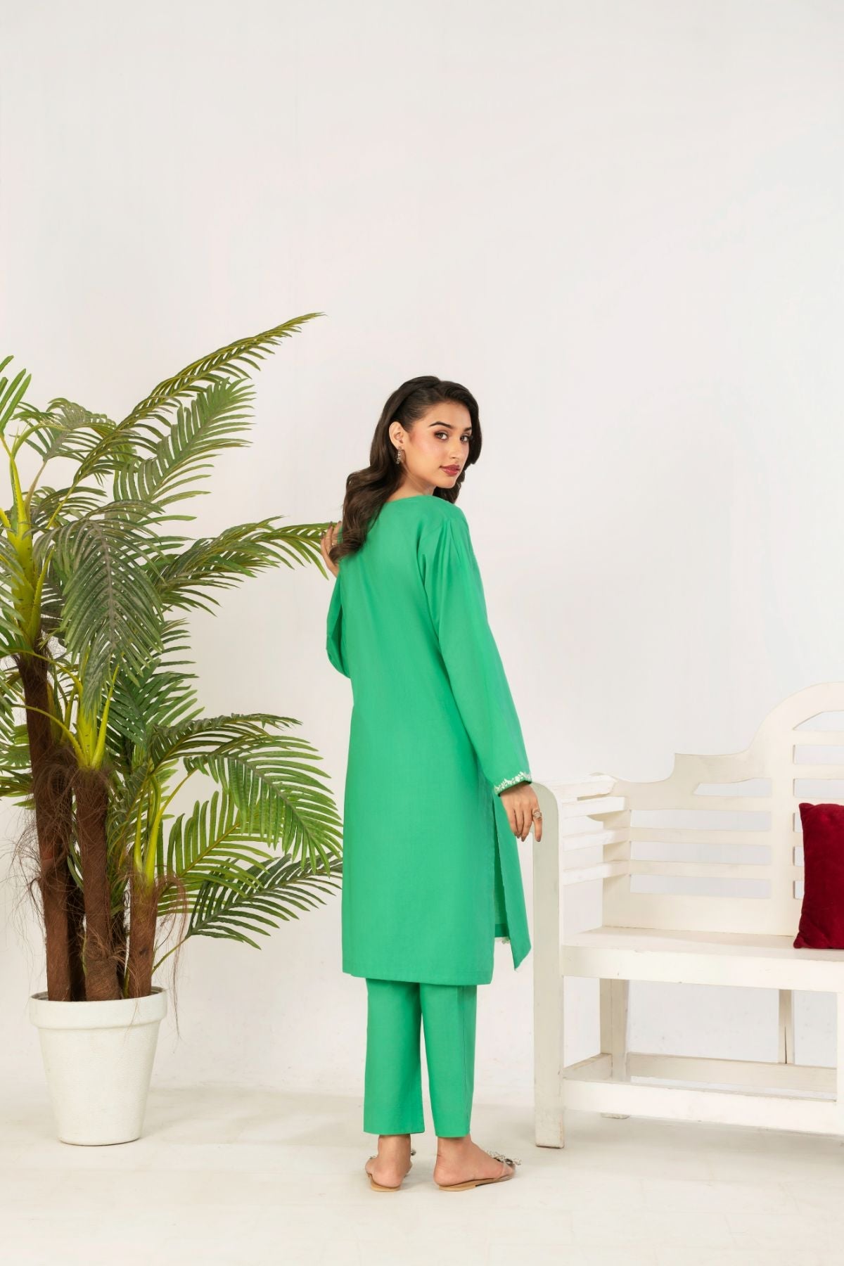 Ahlam By Safa Textile 2 Piece Embroidery Lawn Eid Edit Collection'2025-Suit (parrot green)