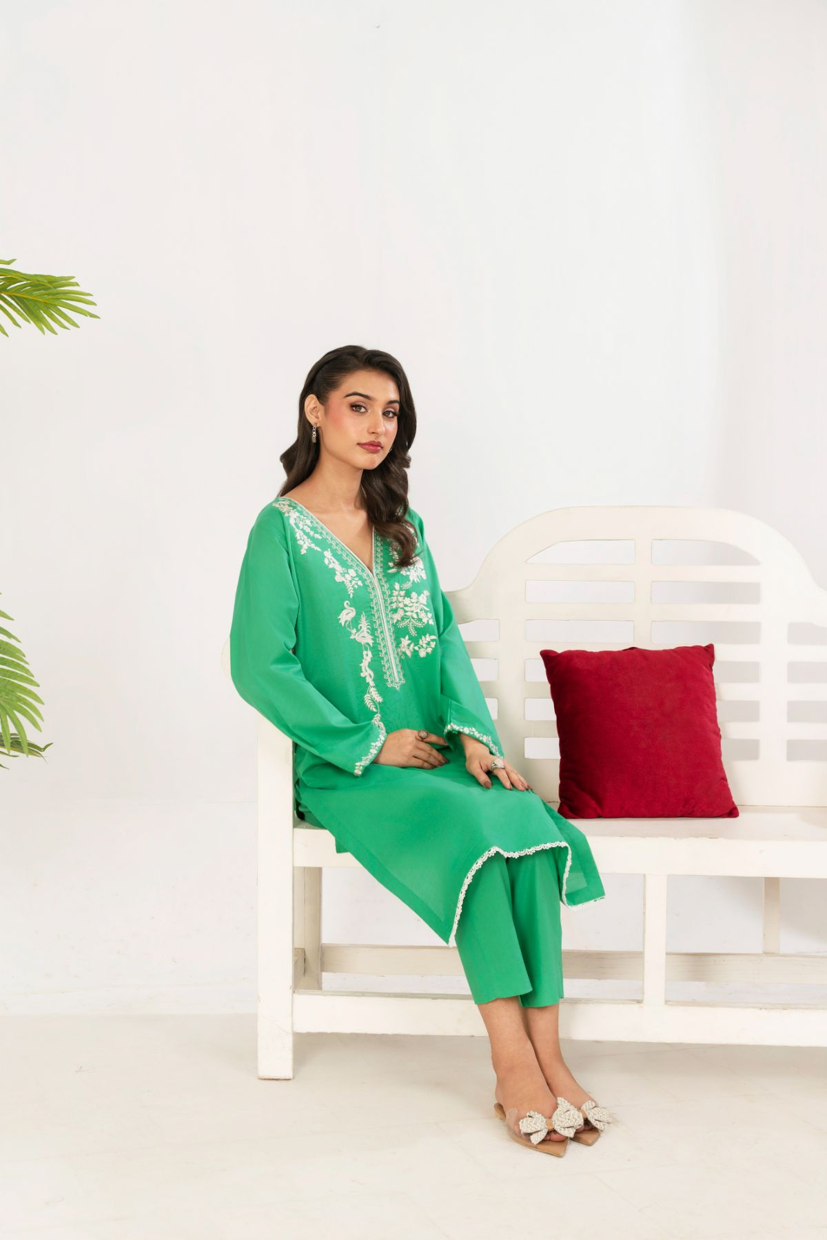 Ahlam By Safa Textile 2 Piece Embroidery Lawn Eid Edit Collection'2025-Suit (parrot green)