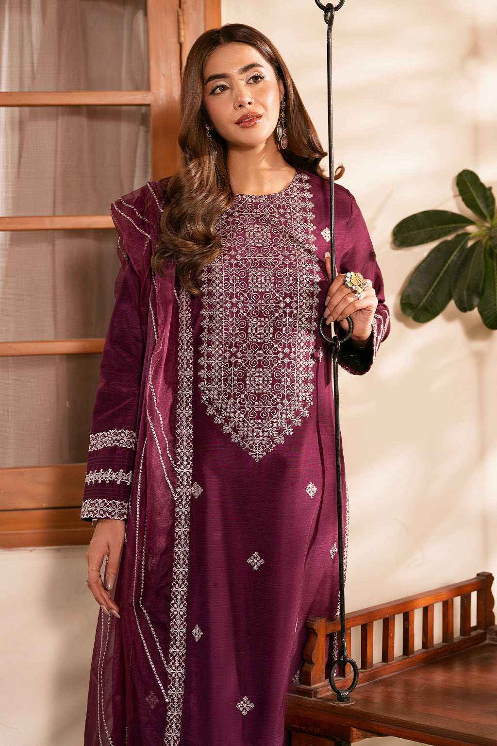 Meeru By Sheenora Stitched 3 Piece Formals Collection-CHENILLE