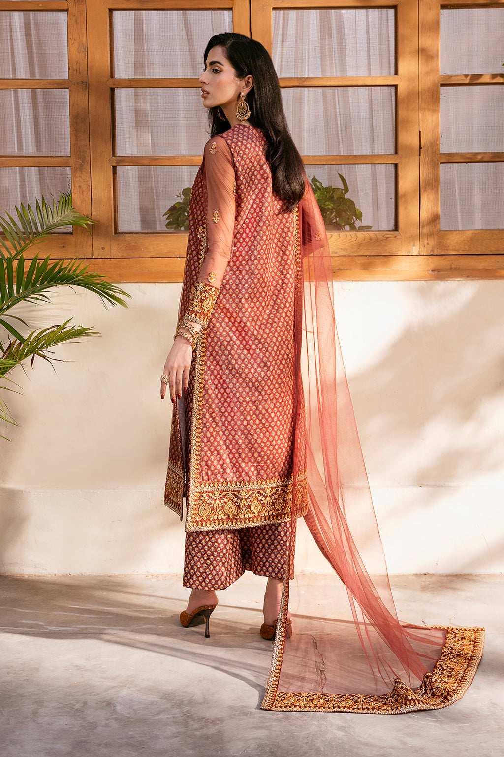 Meeru By Sheenora Stitched 3 Piece Formals Collection-SAVI