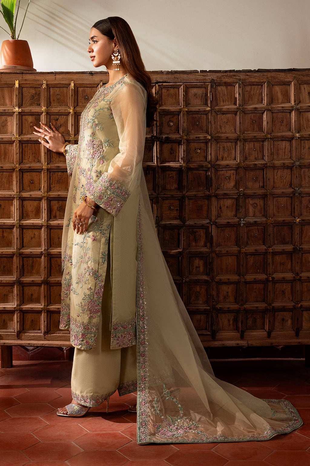 Meeru By Sheenora Stitched 3 Piece Formals Collection-ESME