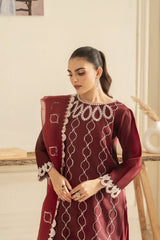 Zoya Zafar Stitched 3 Piece Silk Collection'2025-Farshi Shalwar 04