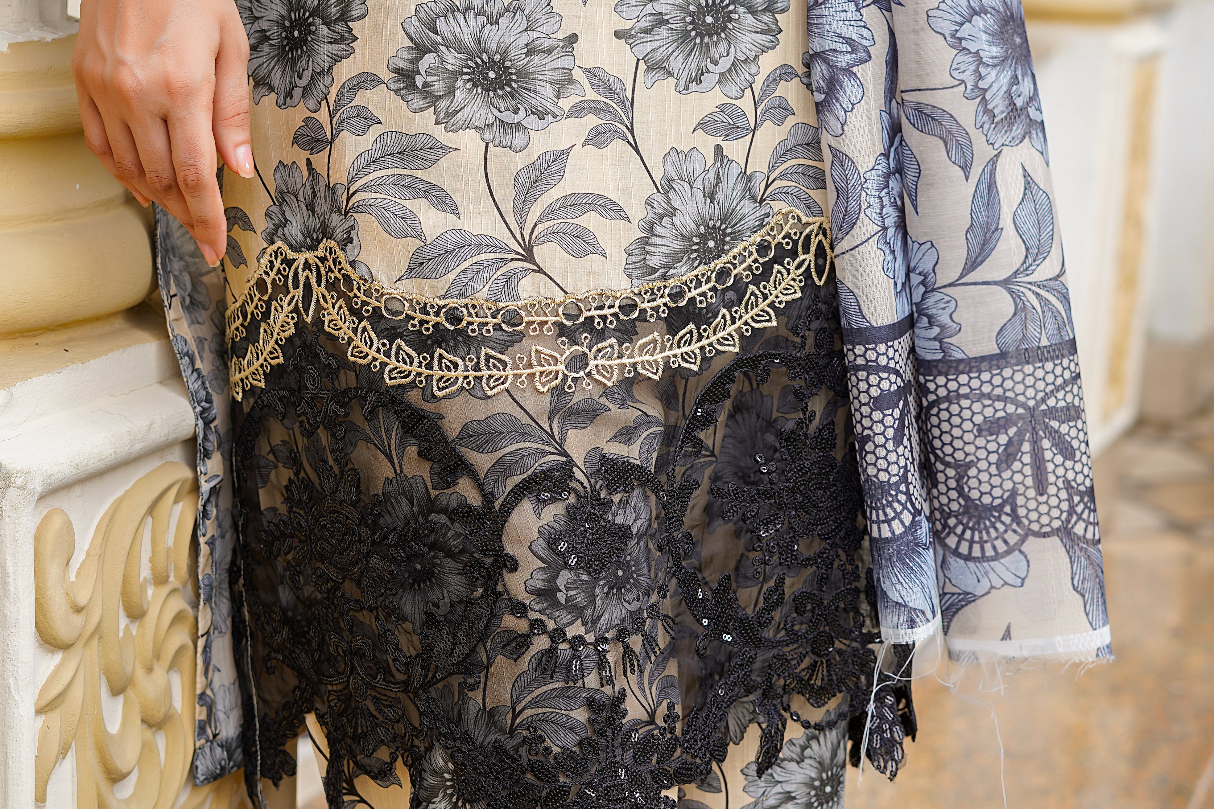 Rang E Gulposh Stitched 3 Piece Lawn Collection'2025-RNG-1203