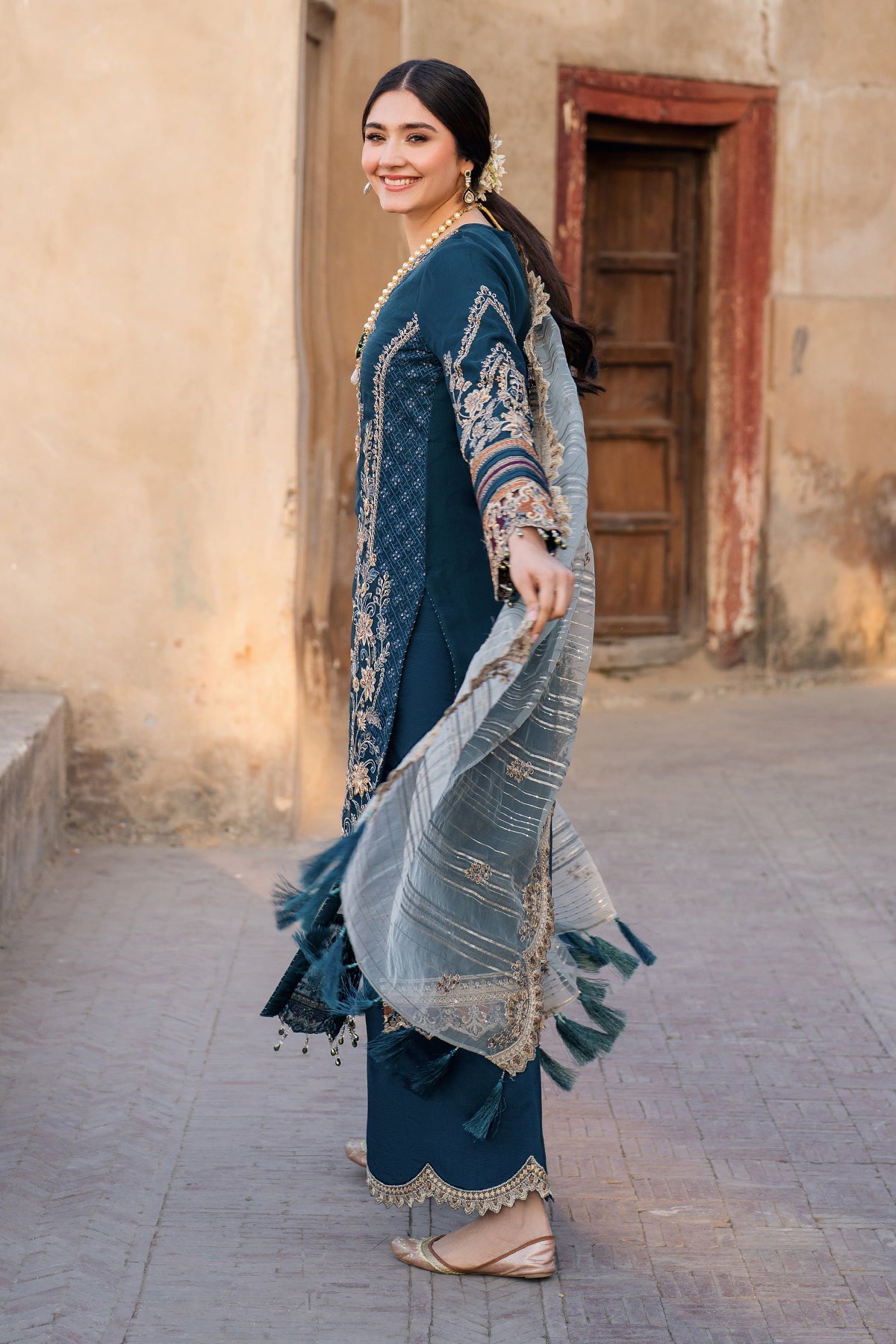 Meeras By Imrozia Serene Unstitched 3 Piece Luxury Formals Collection'2025-I-223 NEELAM