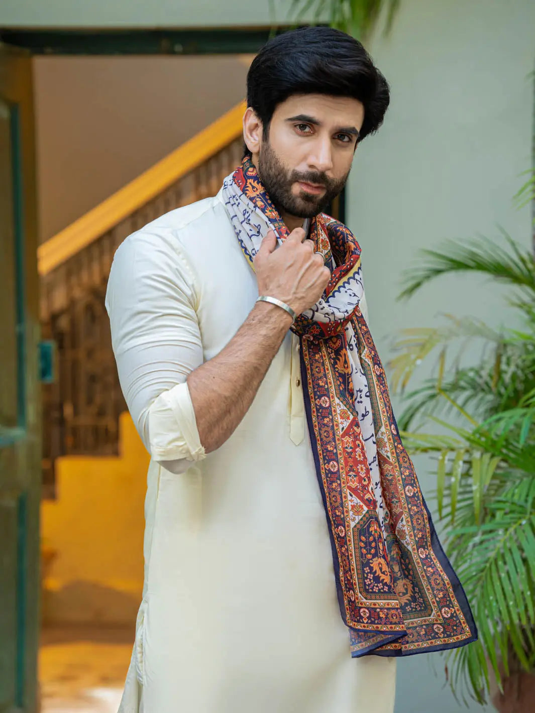 Kaif Stole TNG by MD