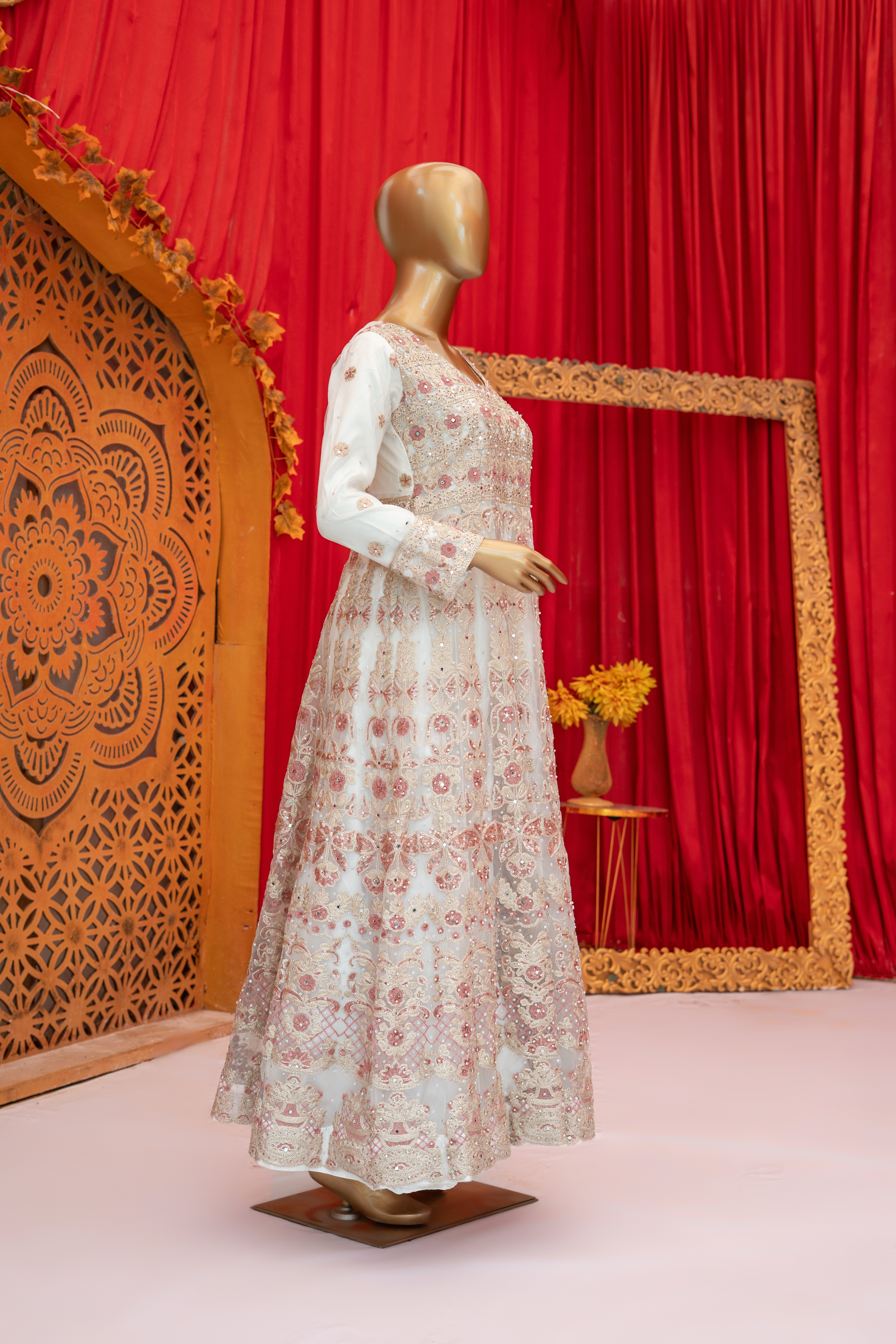 Naqsh-e-Jamaal By Saira Sultana Stitched 3 Piece Wedding Formals Collection'2025-Maheen