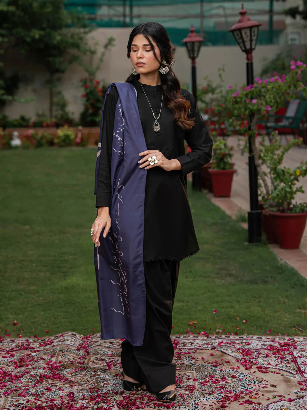 Jaun Elia Stole (Voilet Blue) TNG by MD