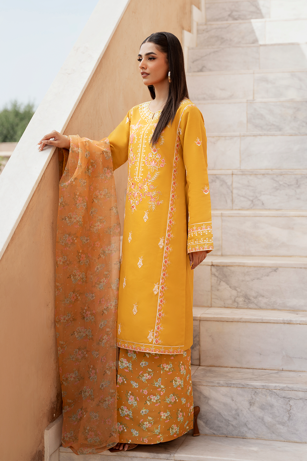 Esra Stitched 3 Piece Exclusive Silk Lawn Collection-OE-24-06