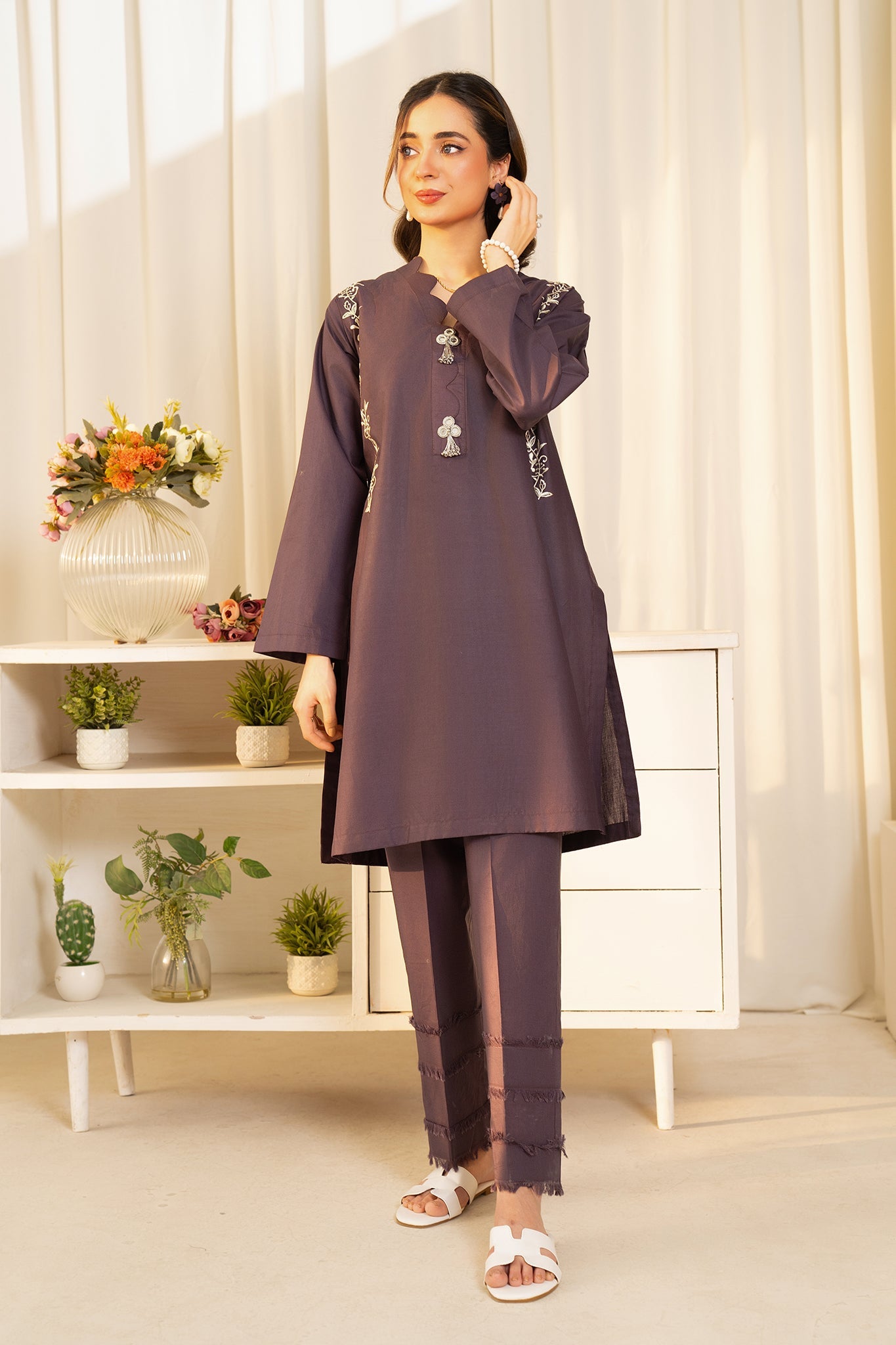 Summer Basics'25 By Mannat Clothing Stitched Collection-SB2020018