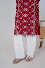 Aayra Stitched 3 Piece Emb Lawn Suit-LL005SP1-RED