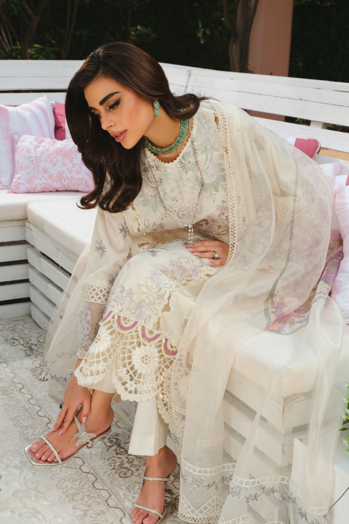 La Gardenia Paras By Pasha Unstitched 3 Piece Emb Lawn Collection'2024-PR3: Daisy Dreams