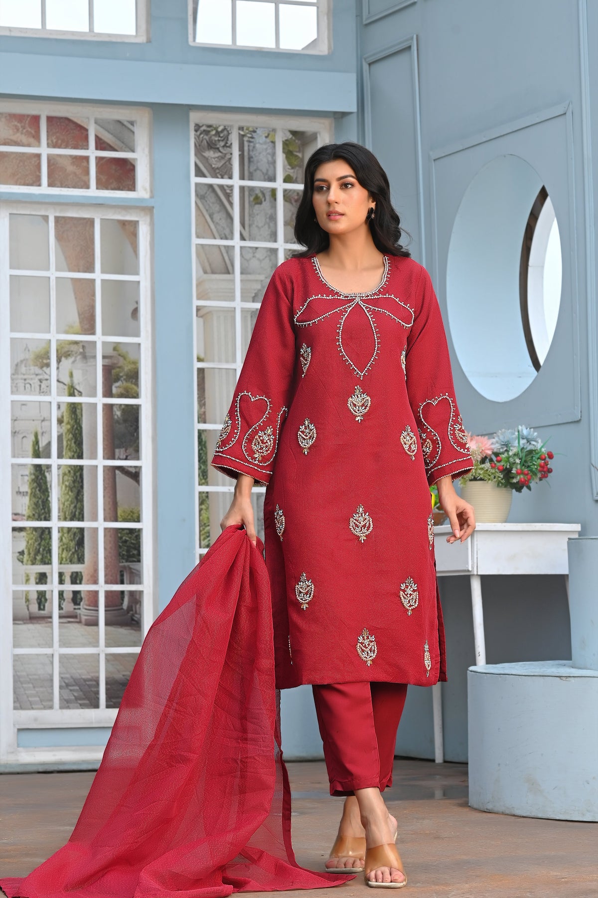 Yaaqot Stitched 3 Piece Winter Collection-Flover Neckkline Stitched 3-pc