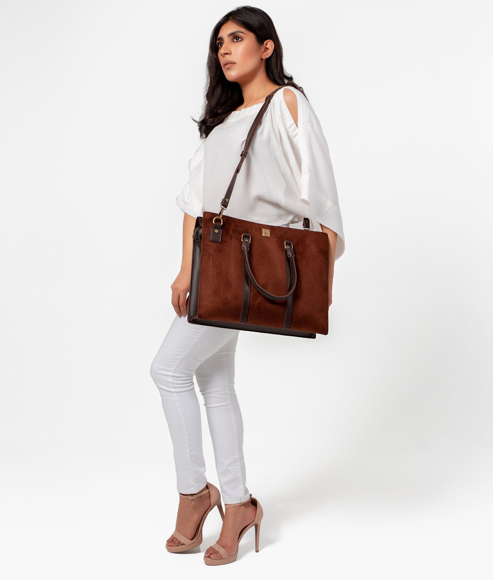 RTW Creation - Dark brown suede laptop bag