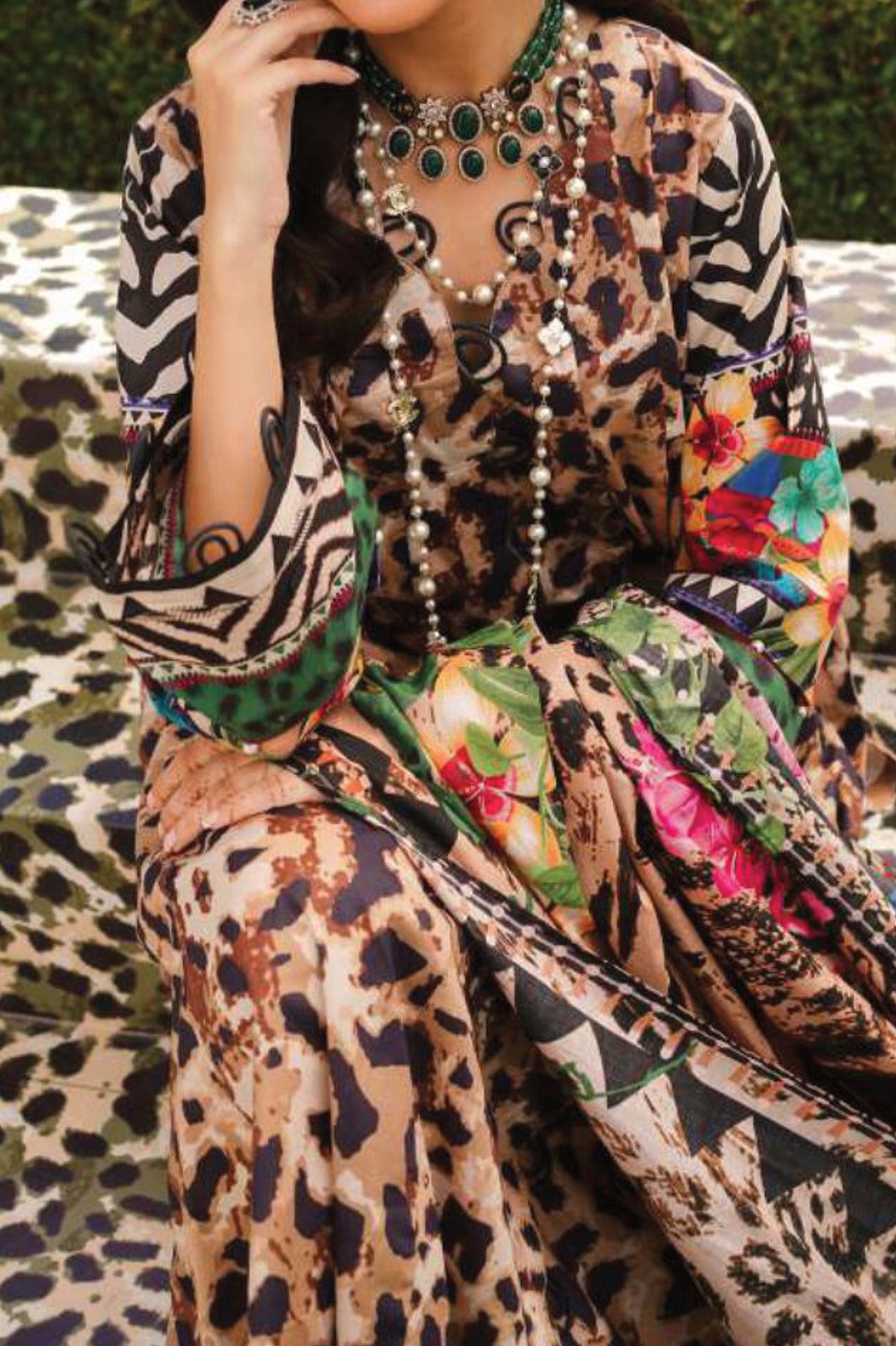 Elaf Prints Unstitched 3 Piece Printed Lawn Collection'2024-EEP-06-A-Menagerie