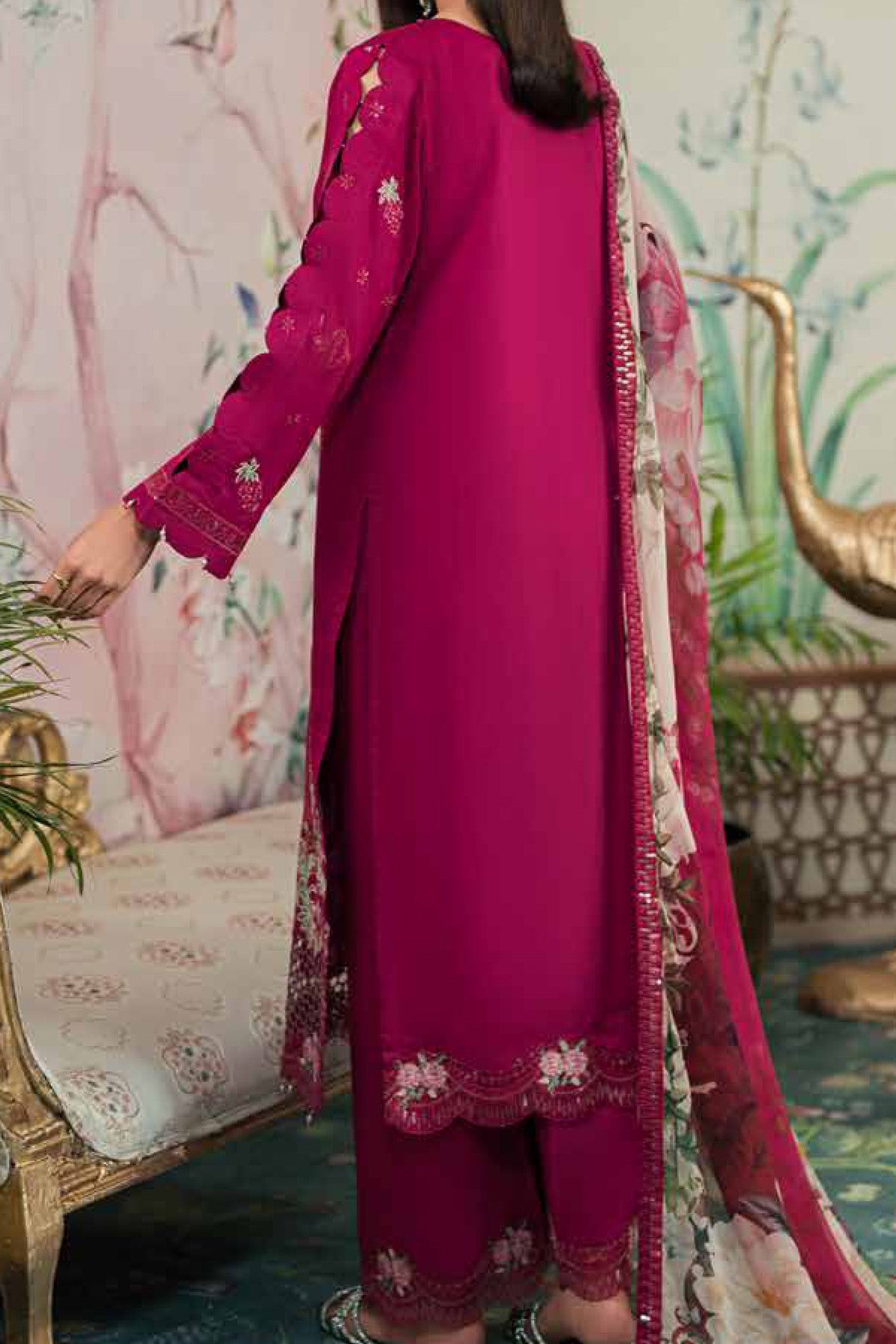 Ayra By Emaan Adeel Unstitched 3 Piece Luxury Lawn Collection'2024-EL-04