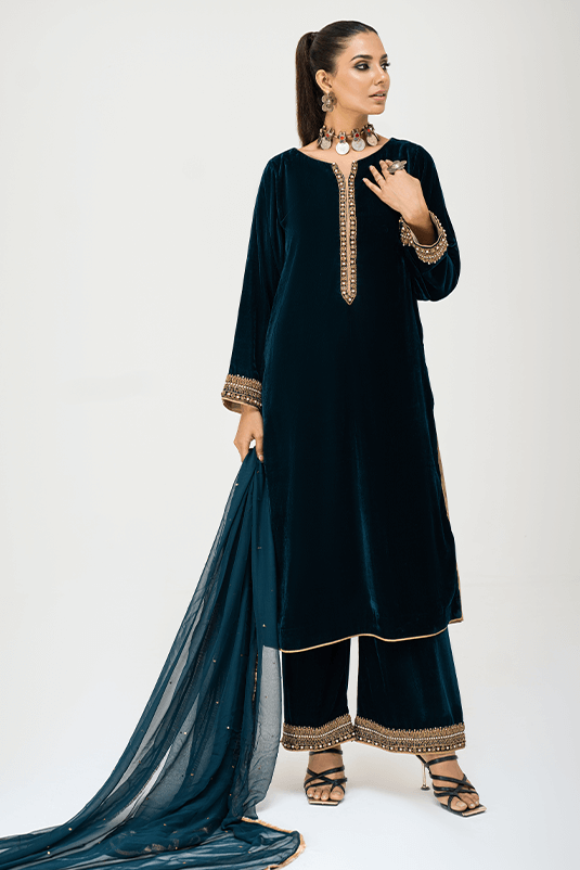 Bagh E Makhmal By Zaaviay Stitched Elmas (Three Piece)
