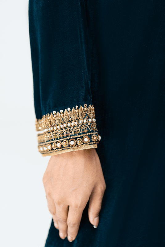 Bagh E Makhmal By Zaaviay Stitched Elmas (Three Piece)