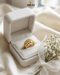 Zeesy-Elegant Sculpted Liquid Ring