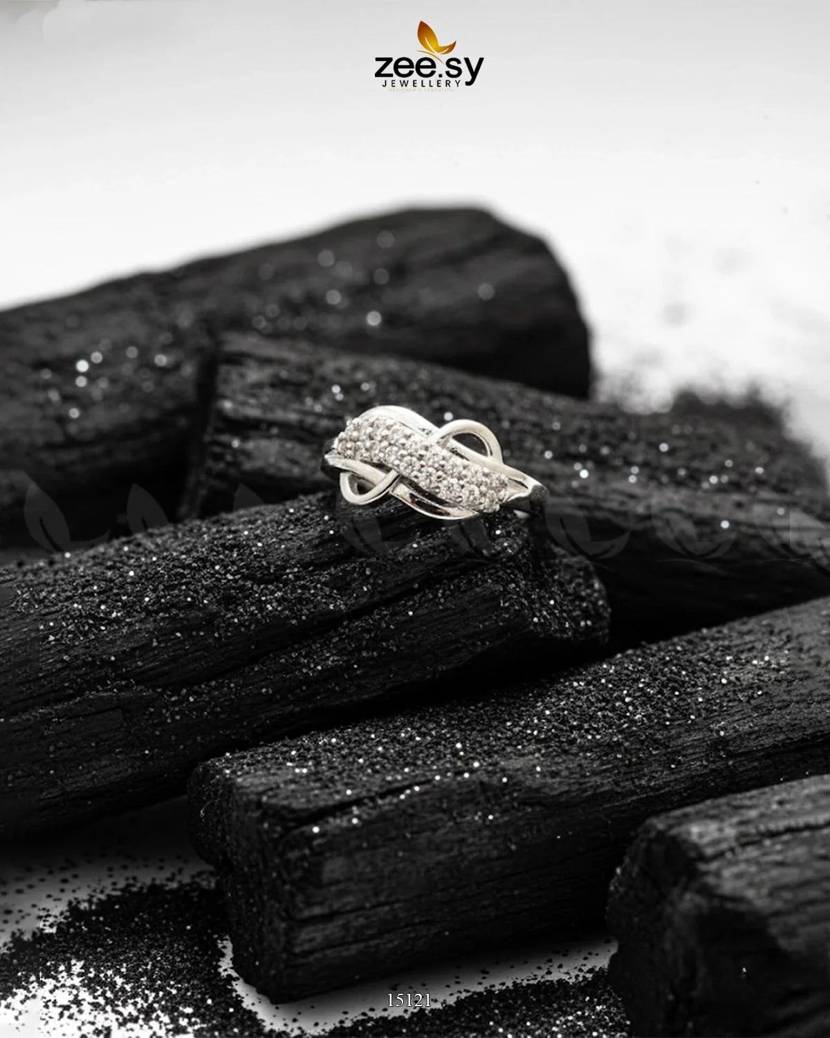 Wave Grace Cluster Pave Ring - Zeesy Jewellery