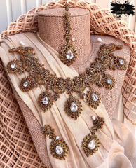 Made For Her-Crystal Statement Necklace Set - RAYN1079