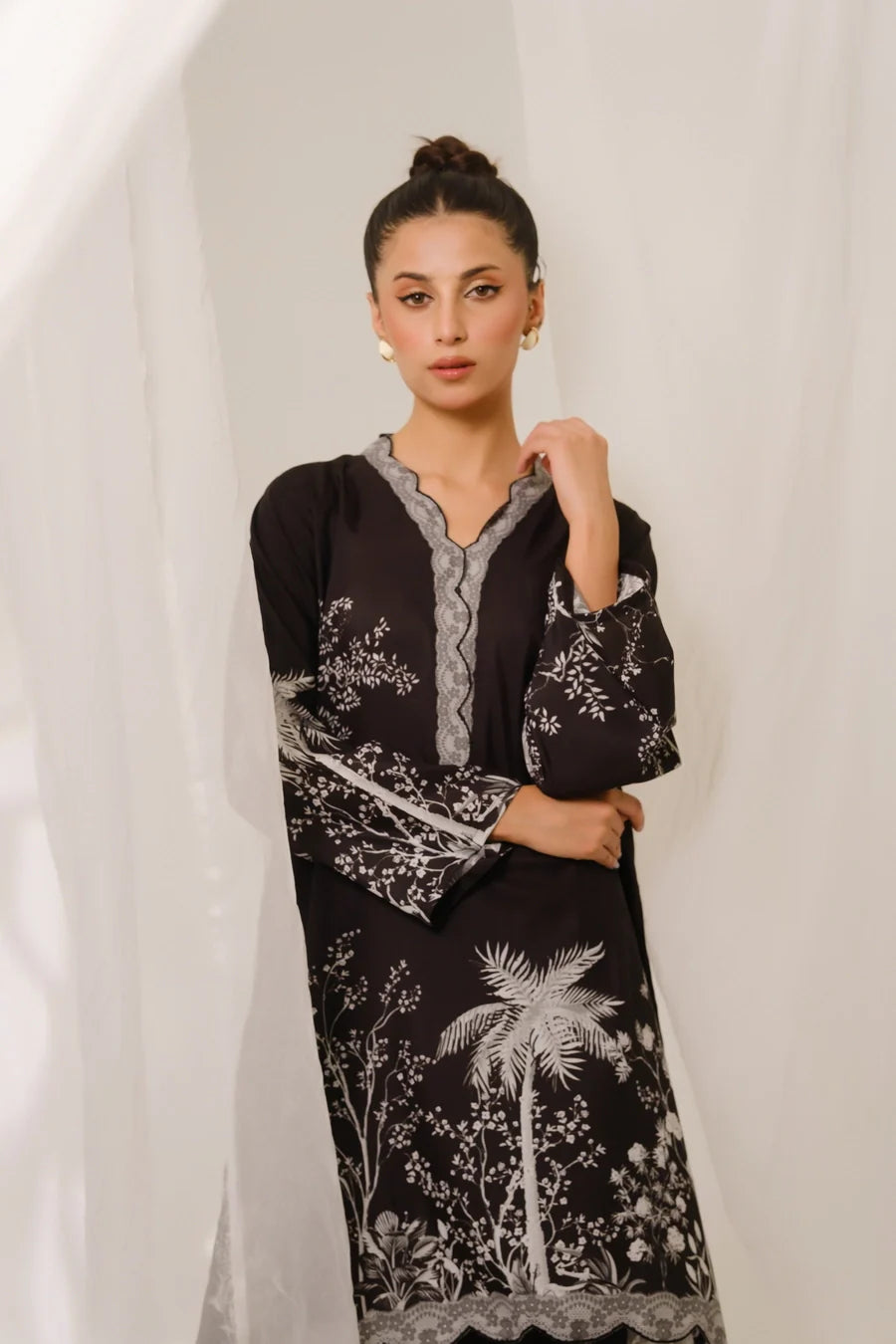 Amal Stitched 2 Piece Blended Lawn Collection'2025-Eclipse