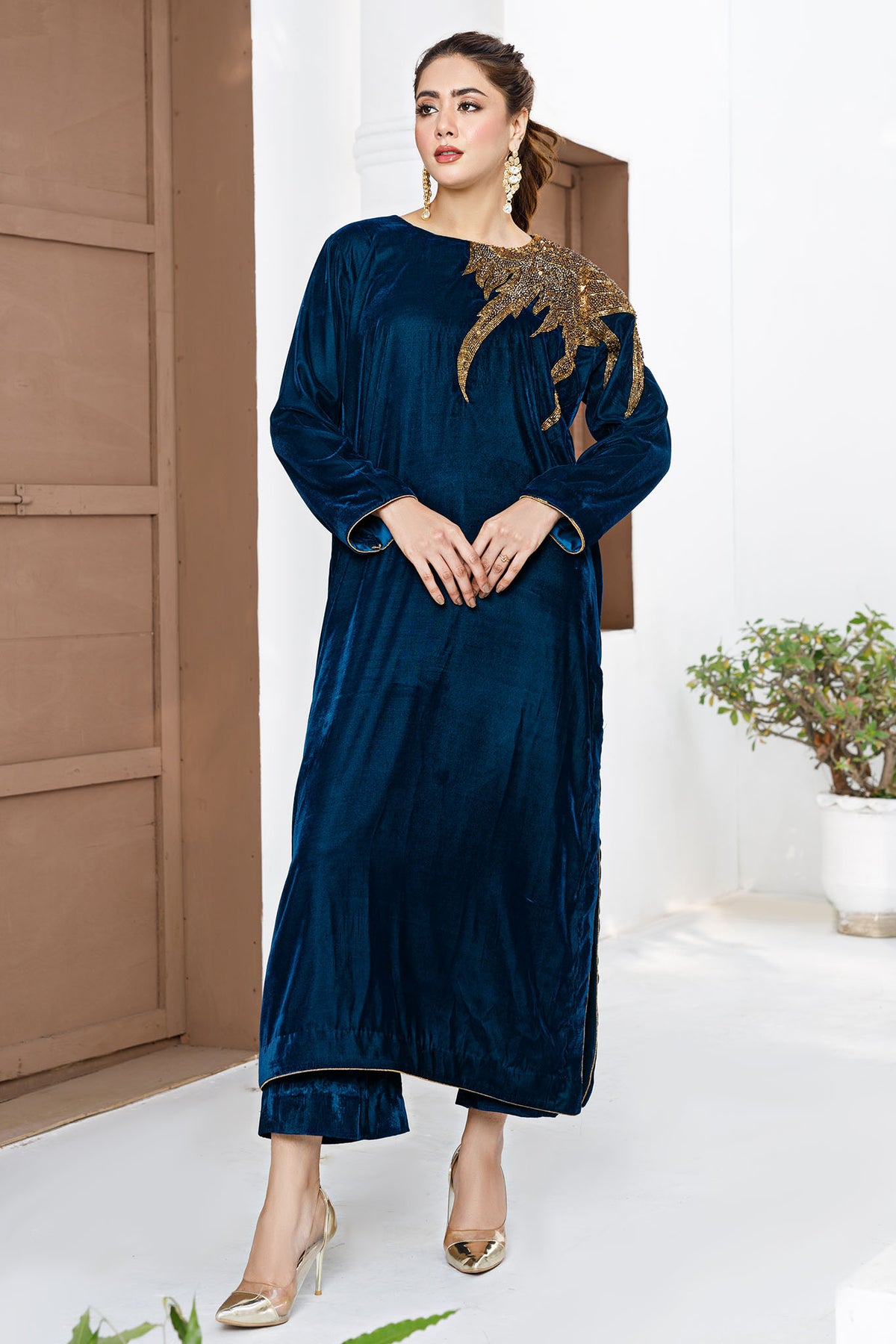 Parwaan By Anayra Amal Stitched 2 Piece Festive Collection-Falak