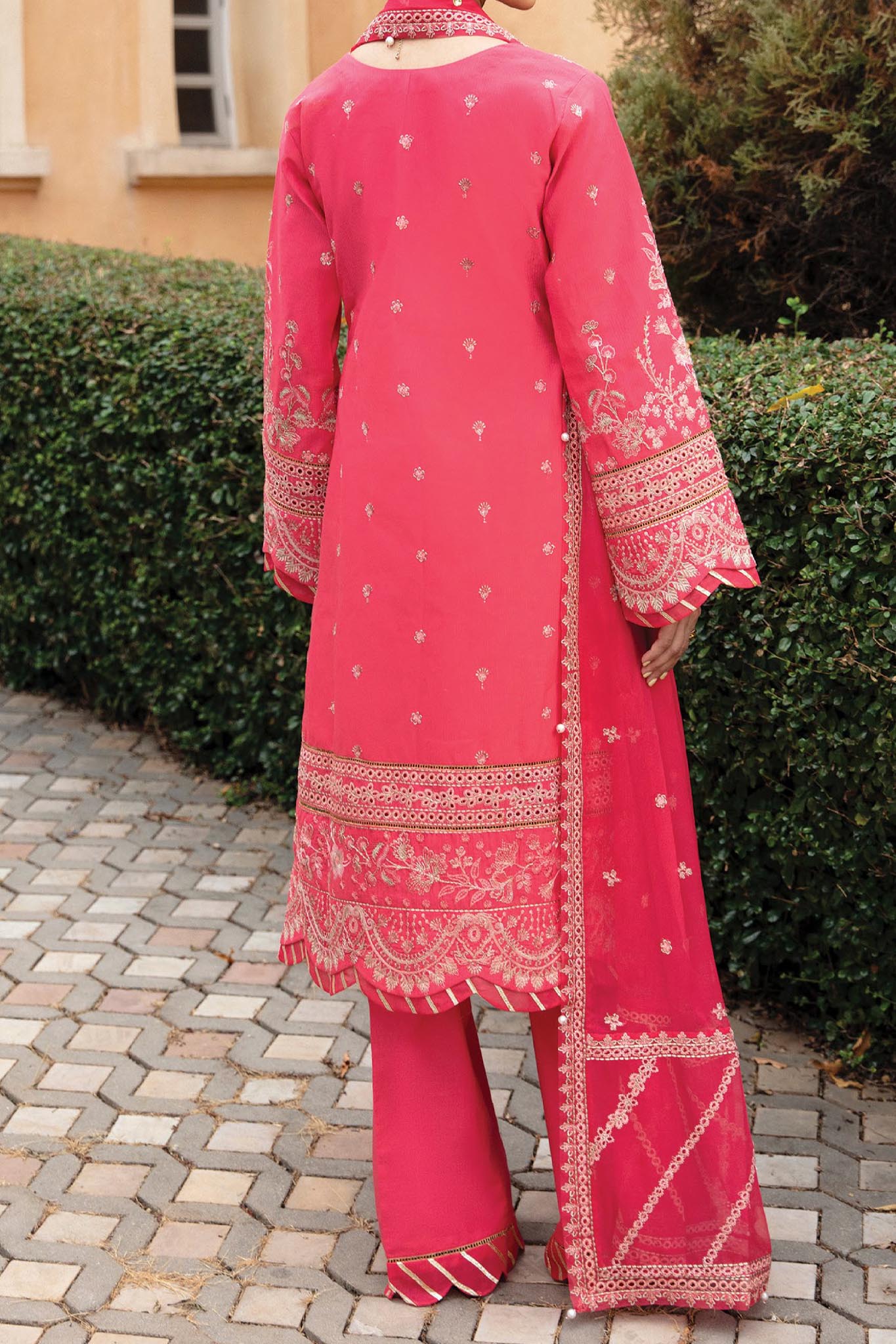 Gulaal Unstitched 3 Piece Luxury Lawn Collection'2024-GL-06-Alessia