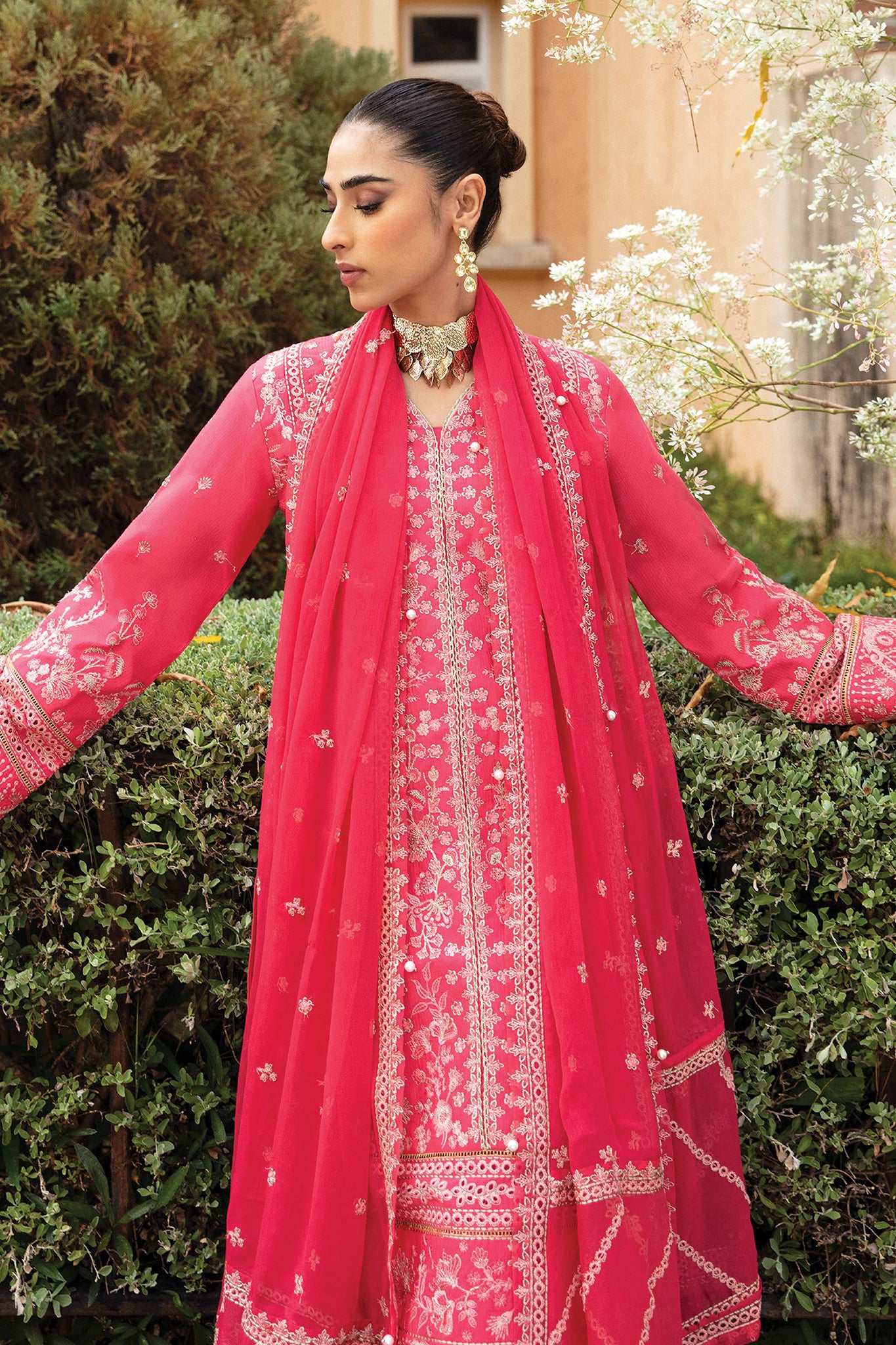 Gulaal Unstitched 3 Piece Luxury Lawn Collection'2024-GL-06-Alessia