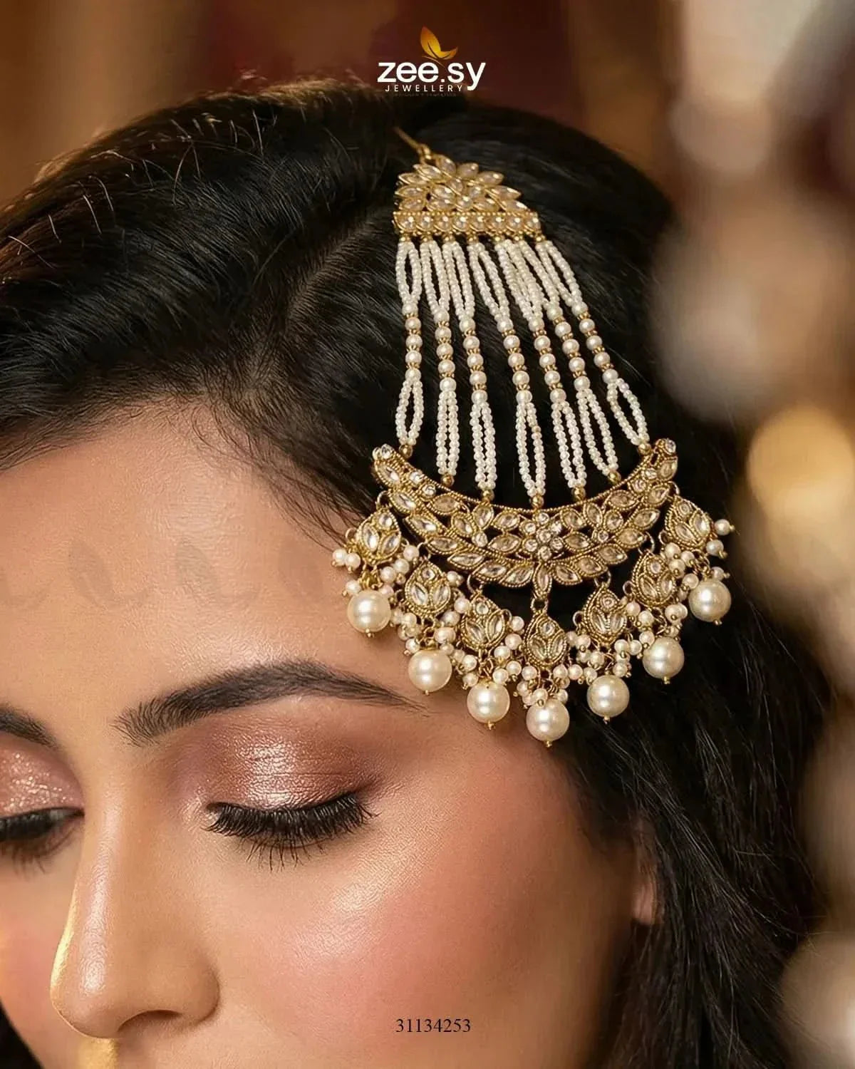 Galini Pearl Kundan Jhumar