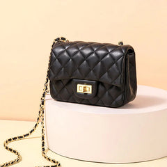Fineur - Quilted DockLock Crossbody Bag ~ Black