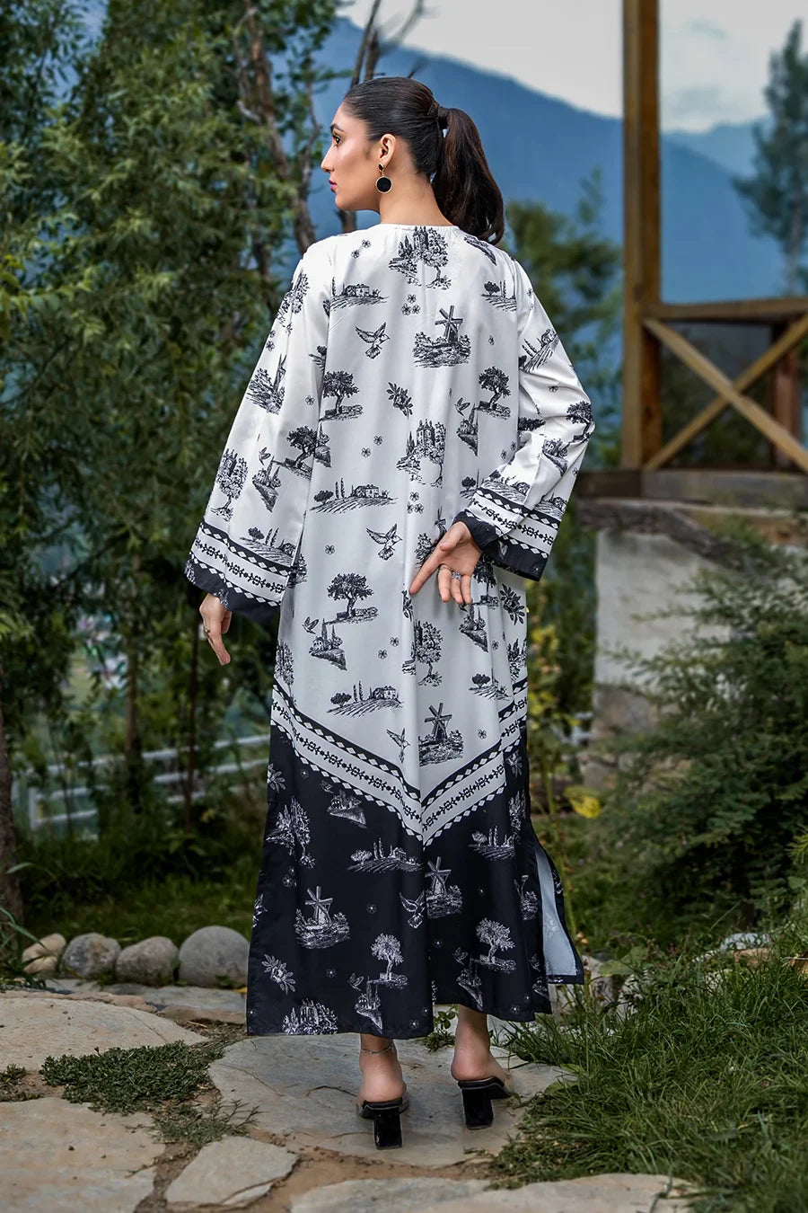 Dhaga Stitched Kaftan Collection'2025-LOIS
