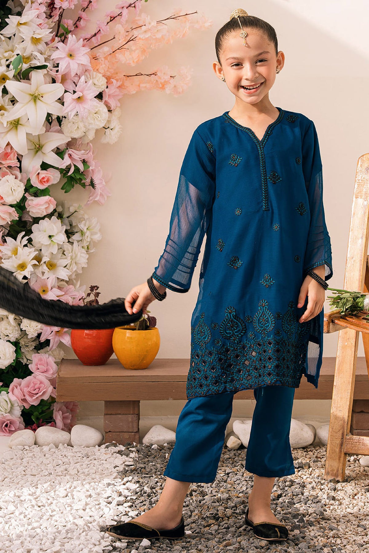 Hina,Tina, Beena aur Bubblee by Amna Khadija Eid Pret Collection'2023-HTBB-05