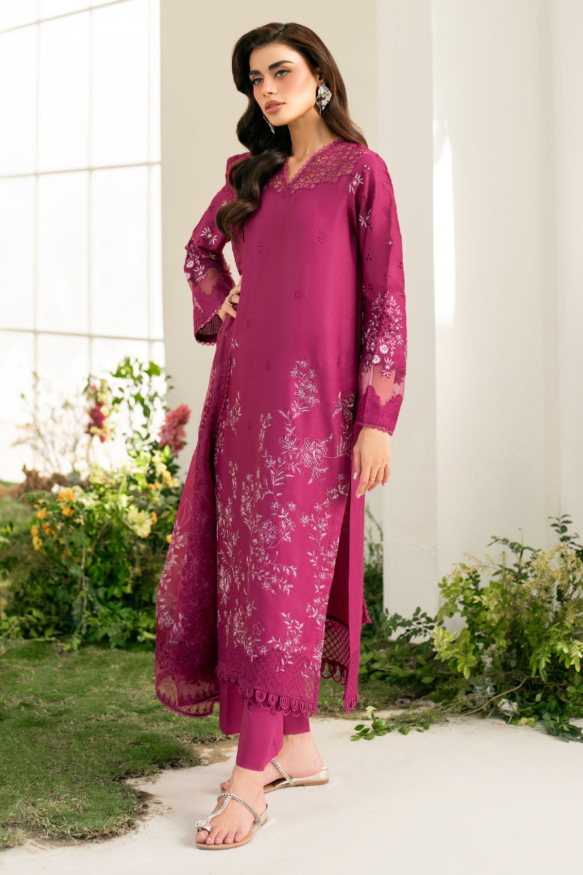 Iznik Unstitched 3 Piece Festive Emb Lawn Collection'2025-IFE-07