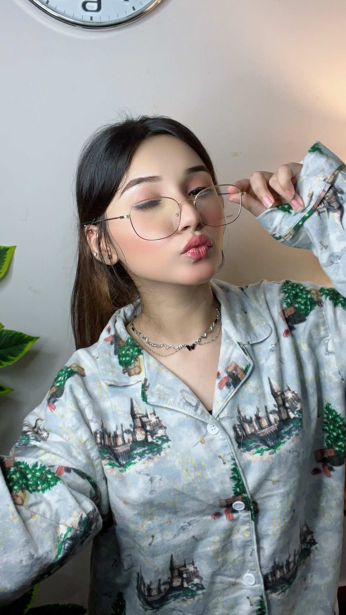 Urban Cut Women Pajama Suit – Castle & Nature Print