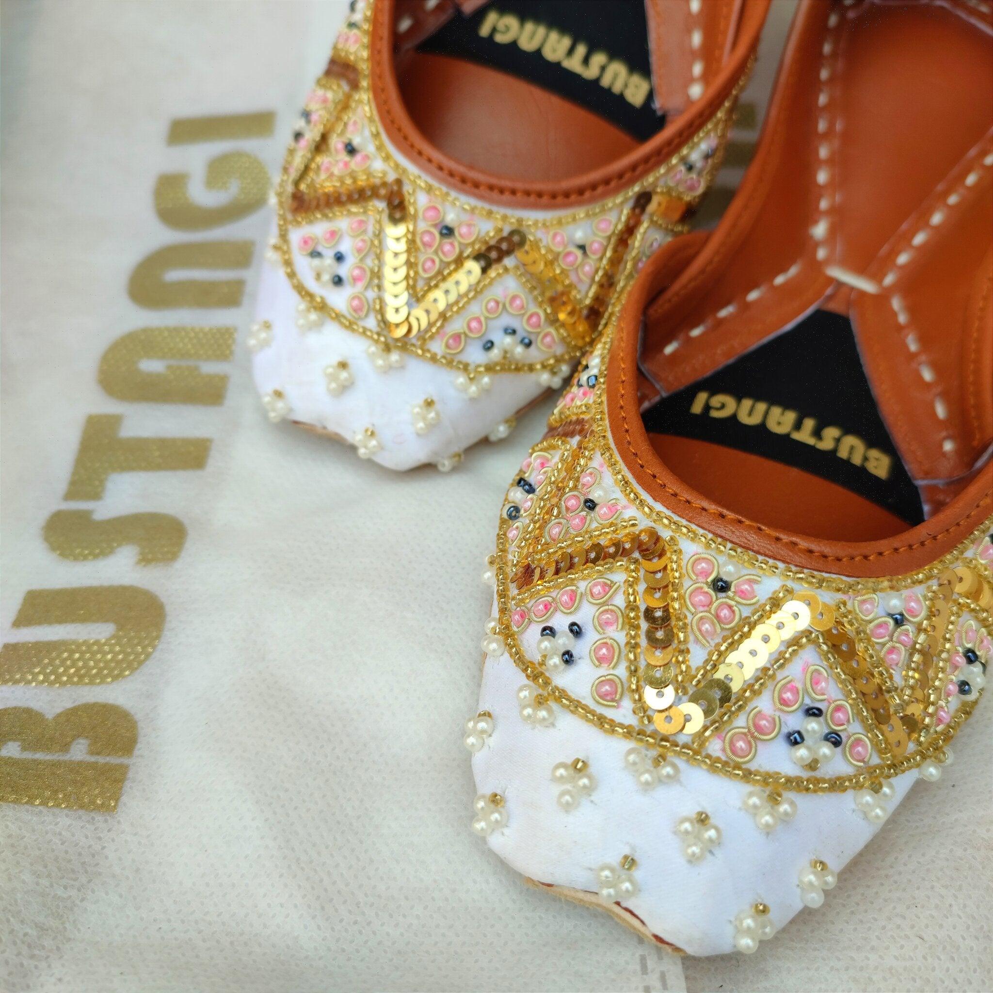 White Gold Women Khussa E006 - Bustangi