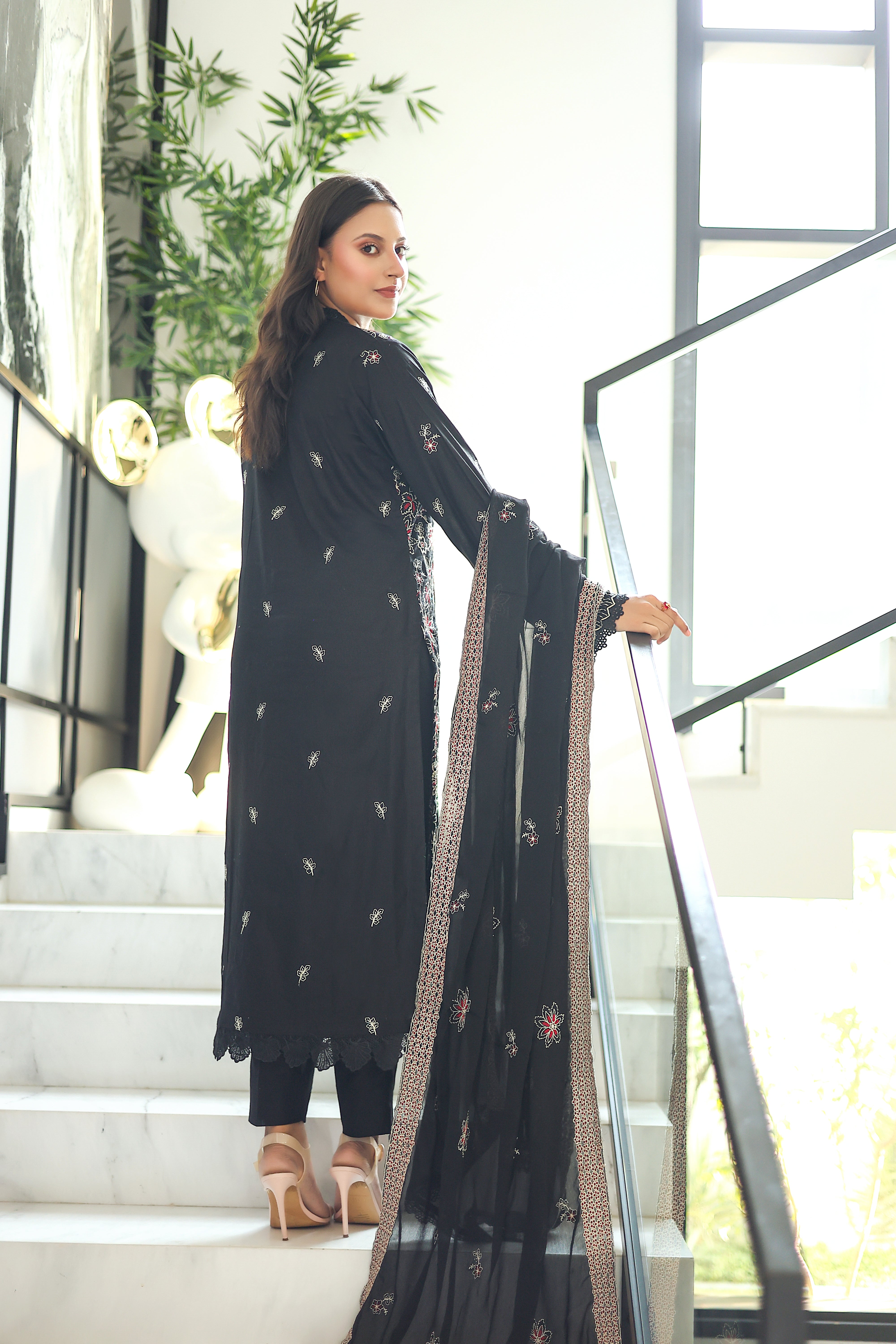 Umer Aayan 01-KHOOBSURAT Ready To Wear