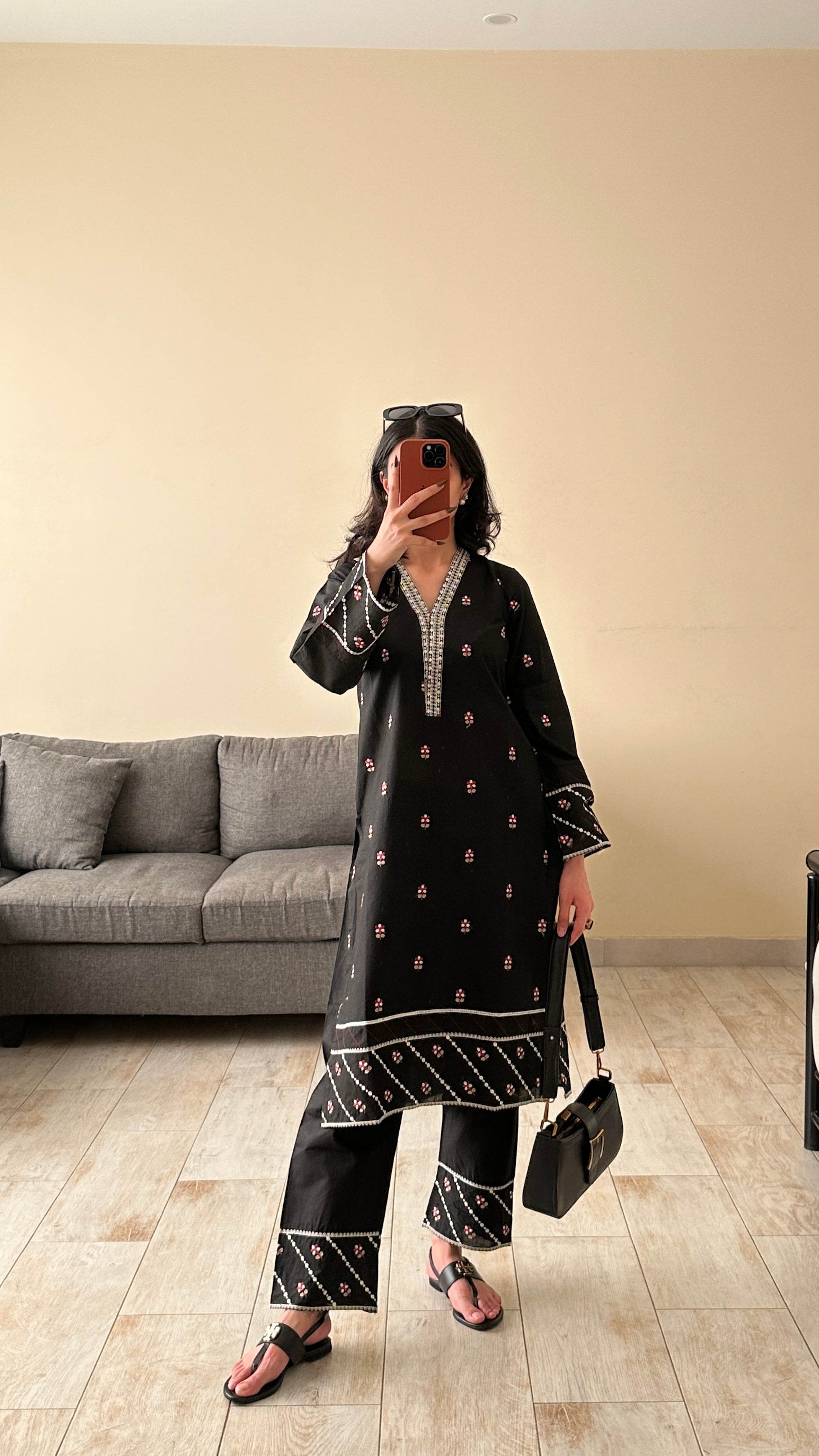 Zoya Zafar Stitched 2 Piece Cotton Collection'2025-Black Blossom