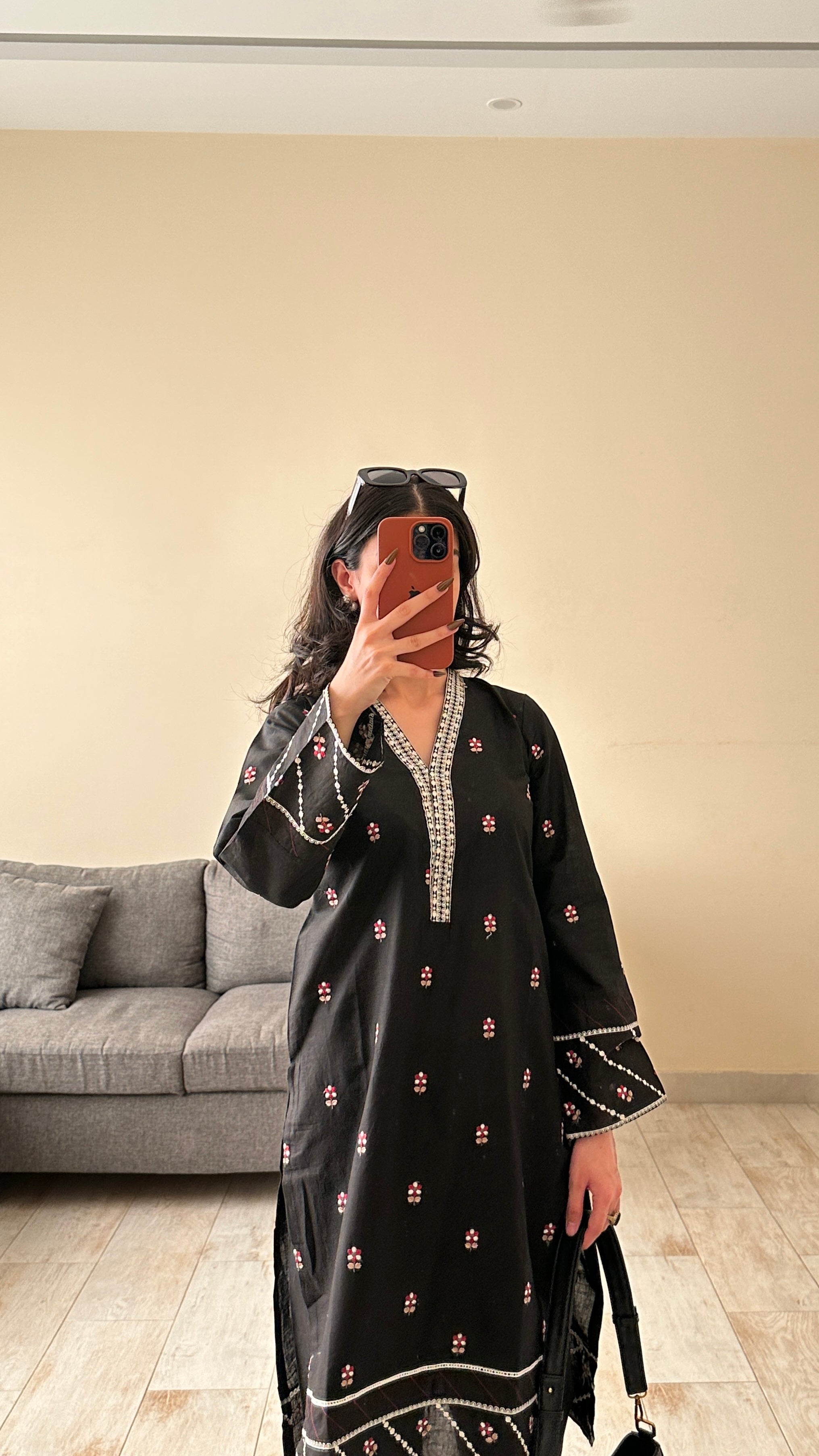 Zoya Zafar Stitched 2 Piece Cotton Collection'2025-Black Blossom