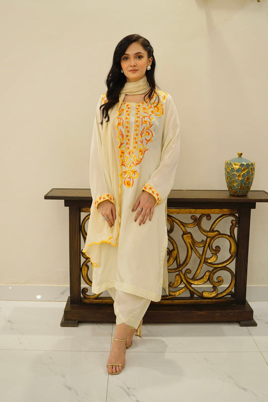 Zaman By MNM Stitched 3 Piece Eid Edit Collection'2025-N'UR