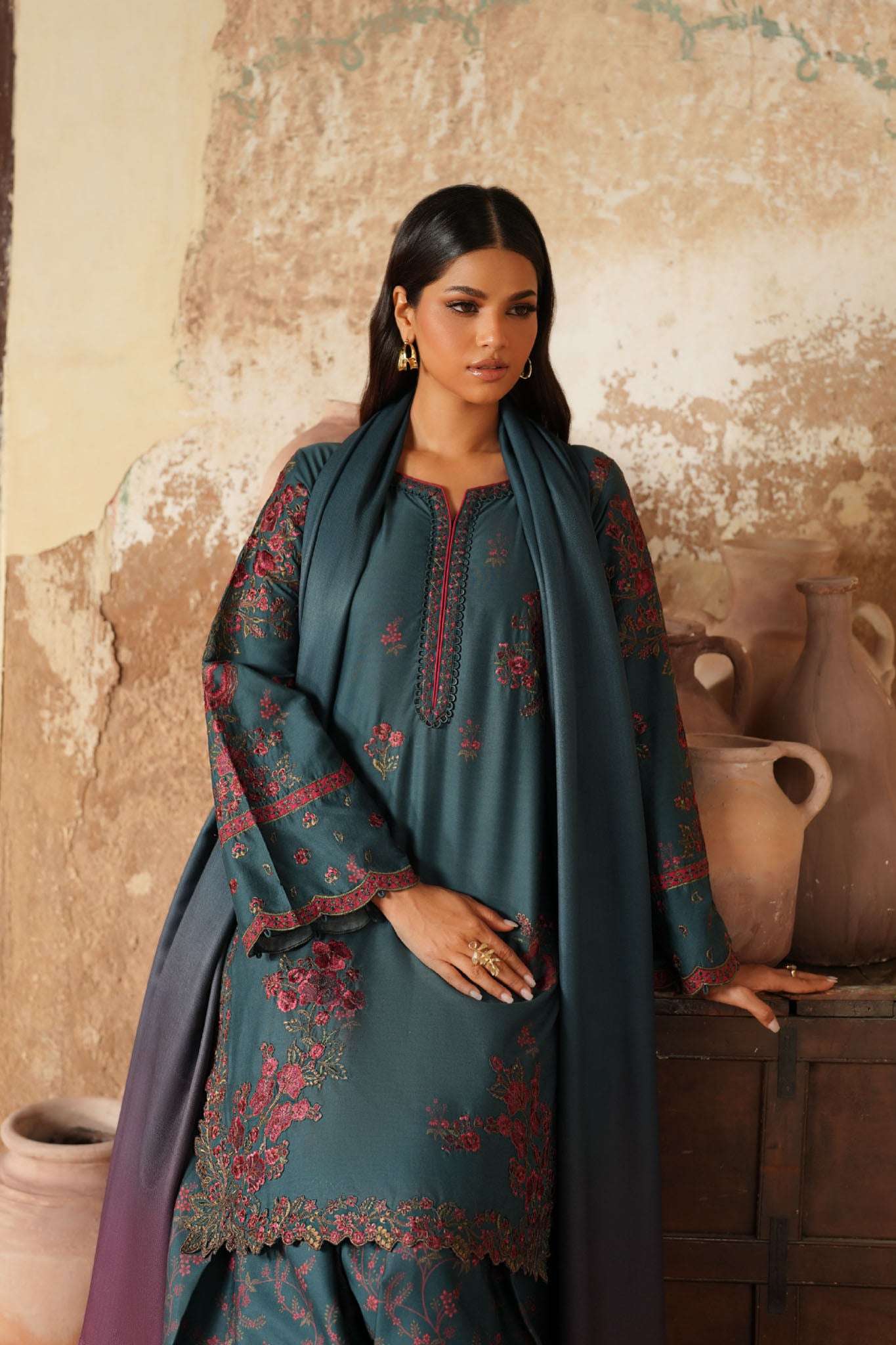 Iznik Unstitched 3 Piece Pre Fall Linen Collection'2025-IPF-01