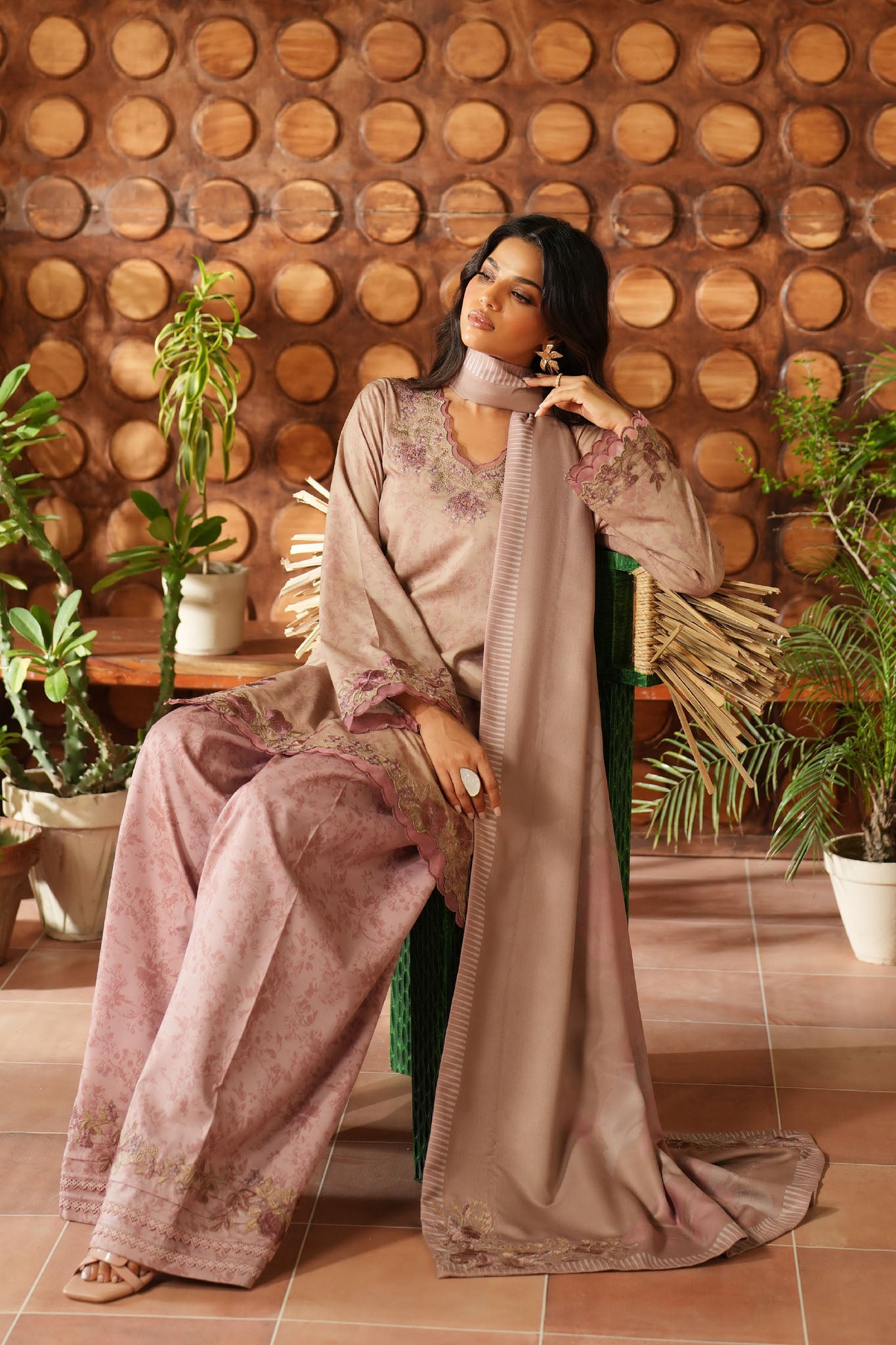 Iznik Unstitched 3 Piece Pre Fall Linen Collection'2025-IPF-09
