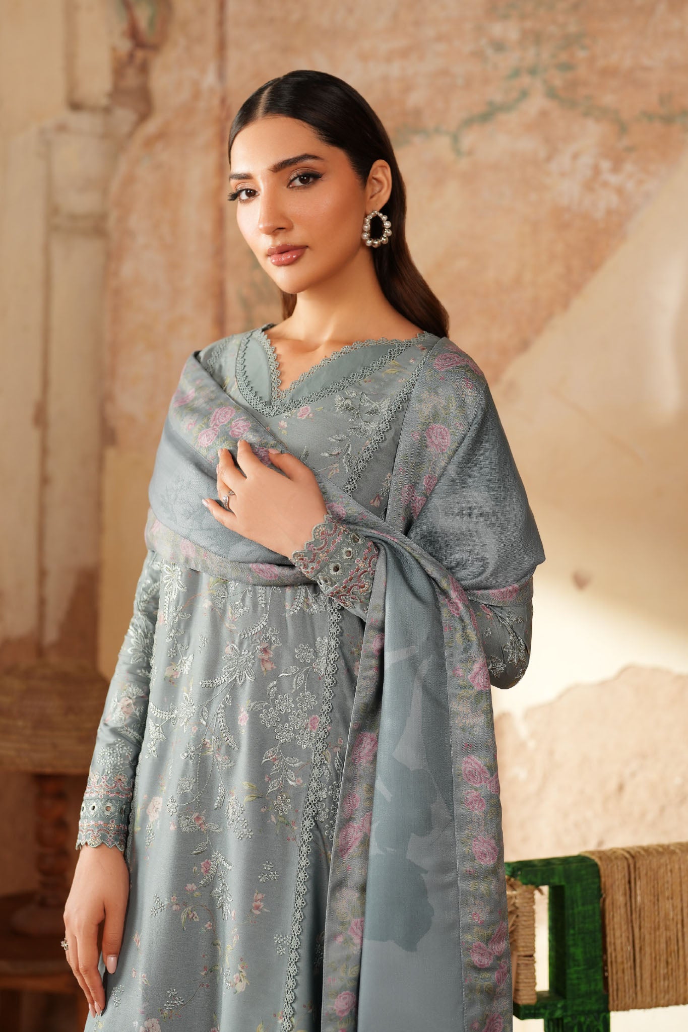 Iznik Unstitched 3 Piece Pre Fall Linen Collection'2025-IPF-10